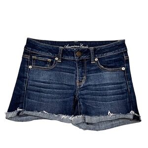 AMERICAN EAGLE OUTFITTERS Dark Wash Cutoff Denim Jean Shorts